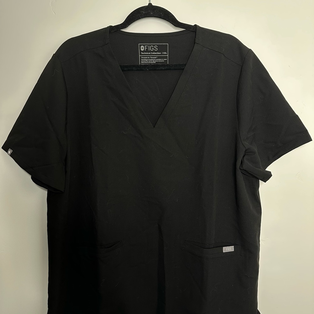 FIGS Casma Black Scrub Top XXL